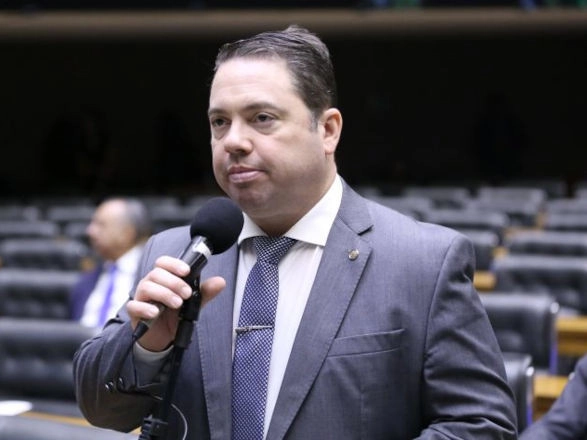 legislativo 25 04 2025