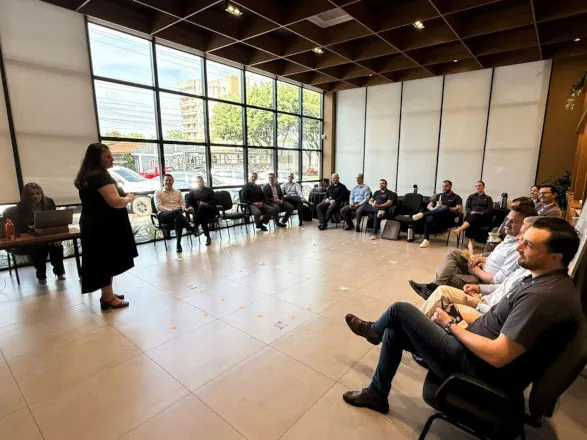 Cresol Pioneira adere ao Programa de Excelência em Governança e Gestão - PEGCoop