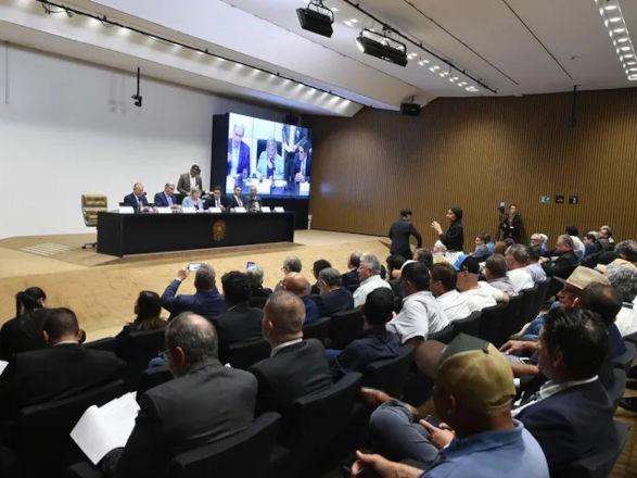 leite 05 12 2025