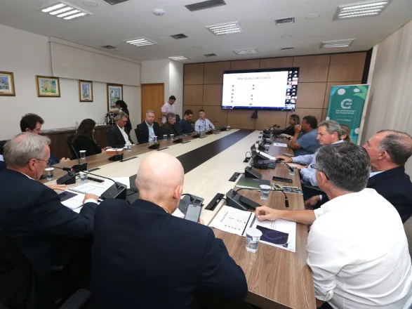 Diretores e conselheiros do Sistema Ocepar se reúnem pela última vez em 2025  