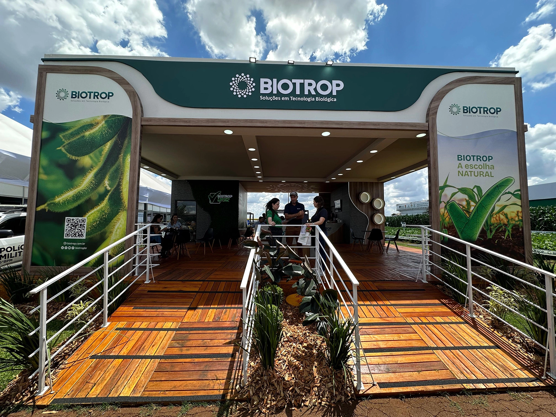 biotrop show rural coopavel foto divulgacao