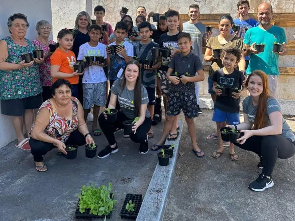 Comitê Jovem da Sicredi Vale do Piquiri Abcd PR/SP desenvolve projetos sociais   