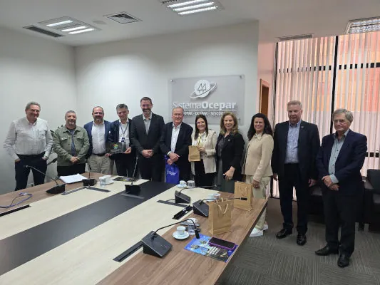 Em visita ao Sistema Ocepar, Sicredi Pioneira defende incentivo à cultura cooperativista