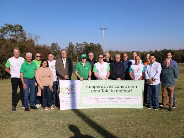Memorial das Cooperativas: ato simbólico marca futura instalação de monumento no Parque do Povo Luiz Cláudio Hoffmann 