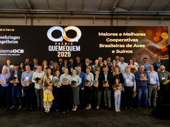 Copagril recebe premiação no Prêmio Quem é Quem 2025 na categoria Marketing, Inovação, Consumo e Varejo