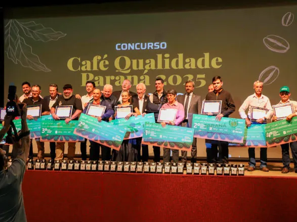 Produtoras de Apucarana e Pinhalão vencem o Concurso Café Qualidade 2025