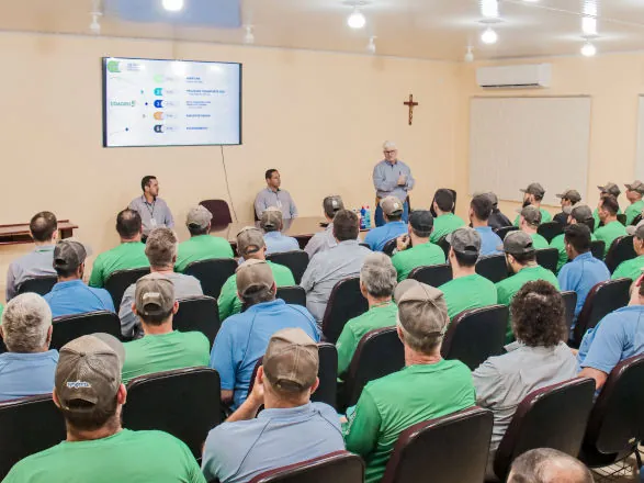 Departamento de Transportes e Logística da Coagru alinha metas, segurança e expansão em 2026