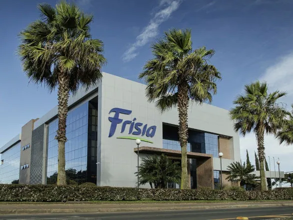Frísia inicia contratações para fortalecer áreas estratégicas da cooperativa