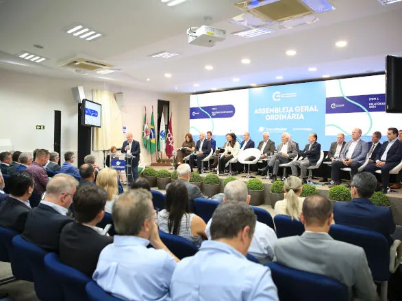 Governador Ratinho Junior participa das assembleias do Sistema Ocepar