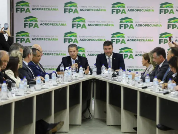 Ministro André de Paula participa de reunião da FPA e reforça diálogo com o setor agropecuário