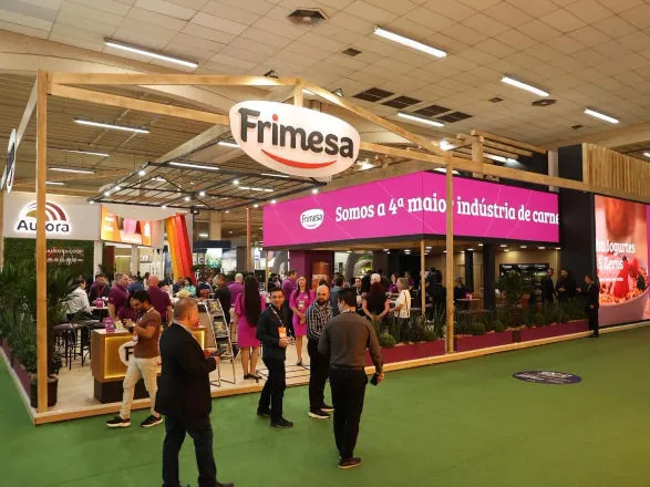 Frimesa lança produtos premium que inovam em proteína suína e versatilidade culinária na ExpoApras 2026