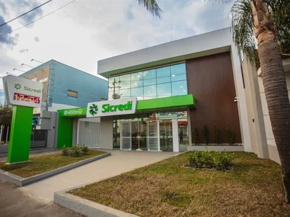 Sicredi inaugura agência no bairro Fazendinha em Curitiba