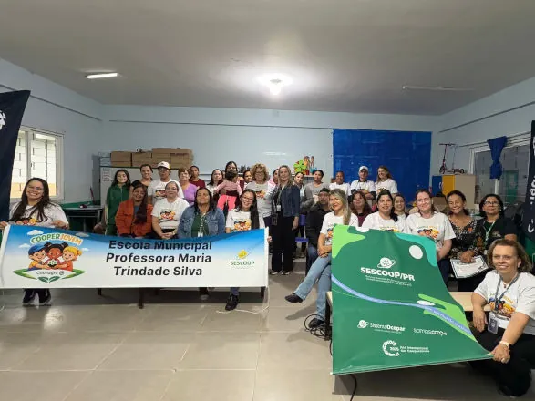 Cooperjovem aproxima cooperativismo da comunidade escolar e reforça valores como cooperação, respeito, participação e cidadania