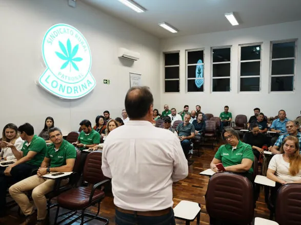Sicredi Dexis e Sindicato Rural de Londrina realizam edição do Conecta Negócios 