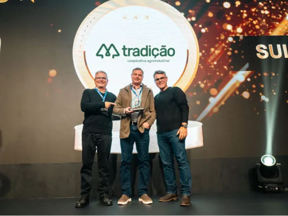 Tradição Sementes recebe Selo SeedCare e conquista destaque em premiação do setor