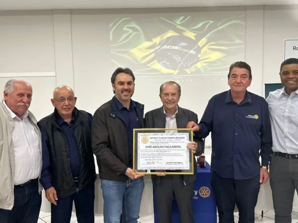 Gallassini é homenageado pelos seus 57 anos de rotariano em Campo Mourão